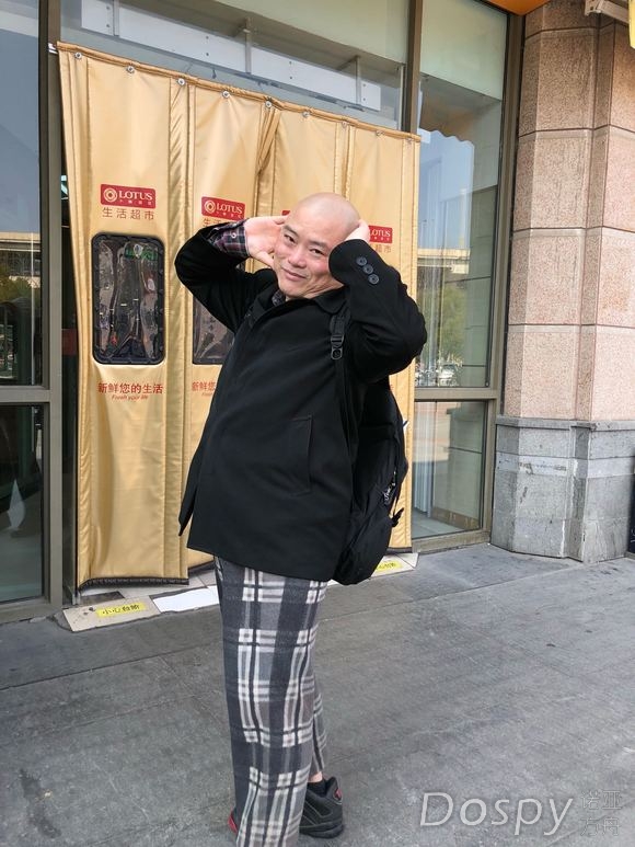 百度胖老师吧上海市公 安局轨道交通分局石宇玉老师求救 微信抖音快手百度**百科图片视频知道搜索上海胖老师 ...