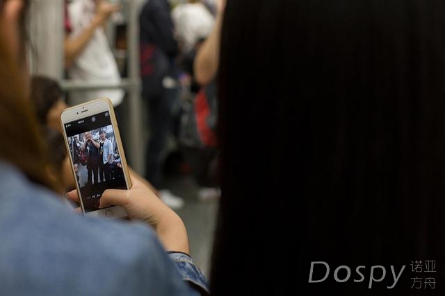 百度胖老师吧上海市公 安局轨道交通分局石宇玉老师求救 微信抖音快手百度**百科图片视频知道搜索上海胖老师 ...