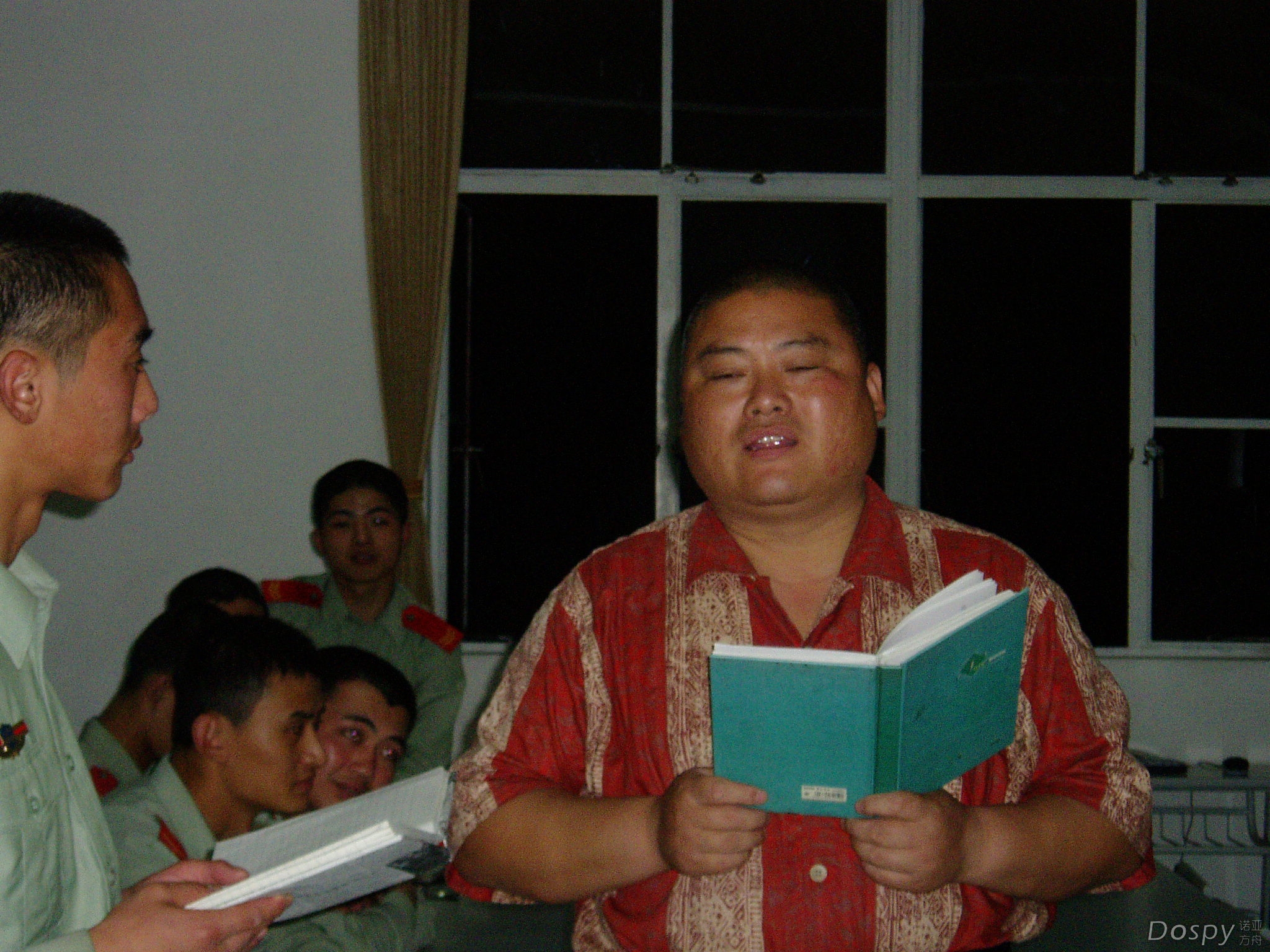 百度胖老师吧上海市公 安局轨道交通分局石宇玉老师求救 微信抖音快手百度**百科图片视频知道搜索上海胖老师 ...